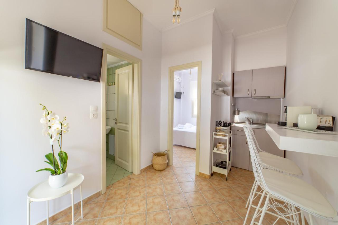 Ménites Nysa Residence מראה חיצוני תמונה