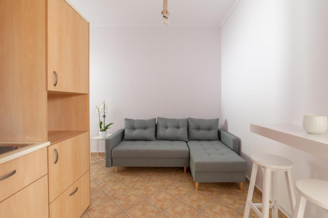 Ménites Nysa Residence מראה חיצוני תמונה