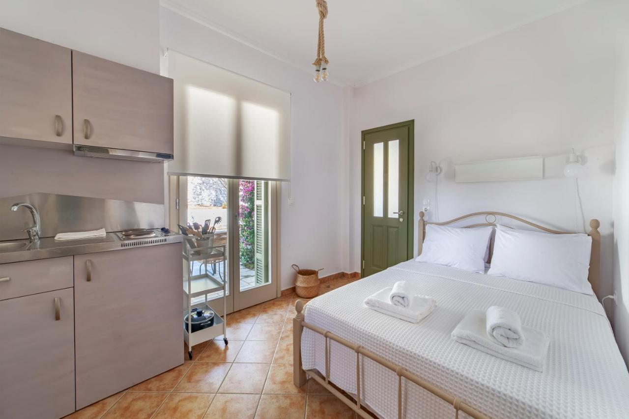 Ménites Nysa Residence מראה חיצוני תמונה